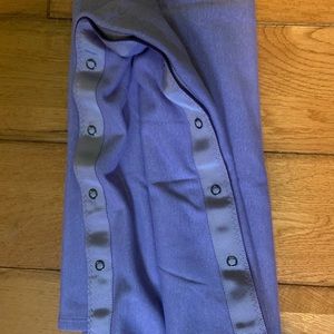 Lululemon multipurpose scarf.